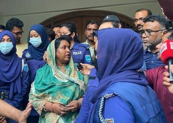 ৫ মামলায় সেলিনা হায়াৎ আইভীর হাইকোর্টের জামিন স্থগিত