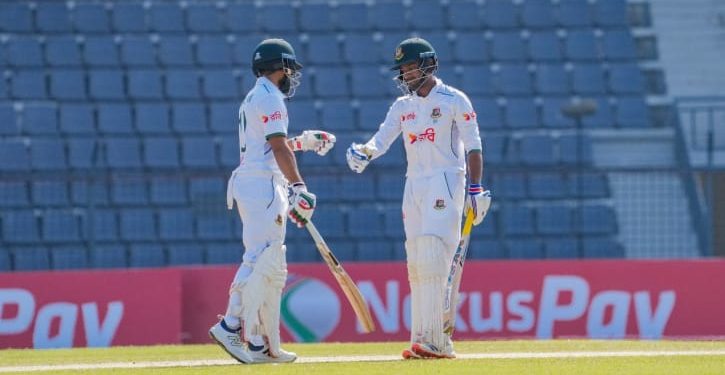 সাদমান-জয়ের জোড়া ফিফটিতে শতরান পেরিয়ে মধ্যাহ্ন বিরতিতে বাংলাদেশ