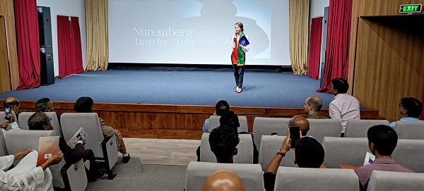 ঢাকার রাশিয়ান হাউসে “নুরেমবার্গ: টাইম অফ ট্রুথ” ডকুমেন্টারি ফিল্মের একটি প্রদর্শনী অনুষ্ঠিত হয়।