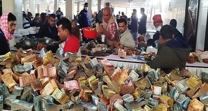 এবার পাগলা মসজিদের দানবাক্সে পাওয়া গেল ১১ কোটি ৭৮ লাখ টাকা