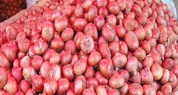 সীমিত আকারে পেঁয়াজ আমদানির অনুমতি