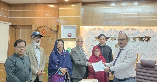 জেলা প্রশাসকের সঙ্গে পরিবেশ আন্দোলনের নেতৃবৃন্দের সাক্ষাৎ পুরাতন খোয়াই, সুতাং নদী দখল- দূষণমুক্ত করার দাবি