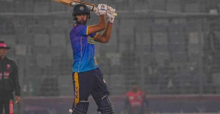 রাজশাহীকে উড়িয়ে ফাইনালে চট্টগ্রাম