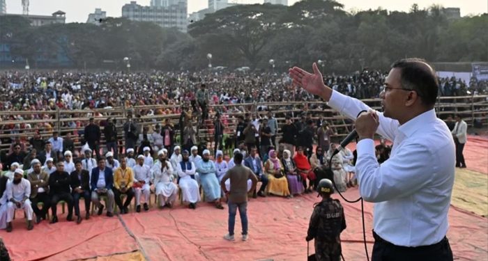 কড়াইল বস্তিবাসীকে ফ্ল্যাট দেয়ার আশ্বাস তারেক রহমানের
