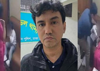 স্কুলে শিশু নির্যাতনের ঘটনায় ব্যবস্থাপক গ্রেপ্তার, প্রধান শিক্ষক পলাতক