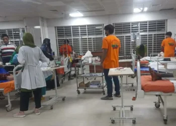 টঙ্গীতে বিএনপি অফিসের সামনে রাখা গ্যাস বেলুন বিস্ফোরণ, দগ্ধ ২১