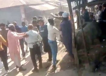 ভোলায় প্রচারের সময় বিএনপি ও জামায়াত সংঘর্ষে আহত ৯