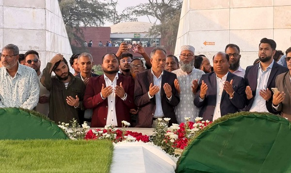 জিয়াউর রহমান ও বেগম খালেদা জিয়ার কবর জিয়ারত করে পথচলা শুরু করলেন চট্টগ্রাম-১৪ আসনের নবনির্বাচিত সংসদ সদস্য জসীম উদ্দীন আহমদ
