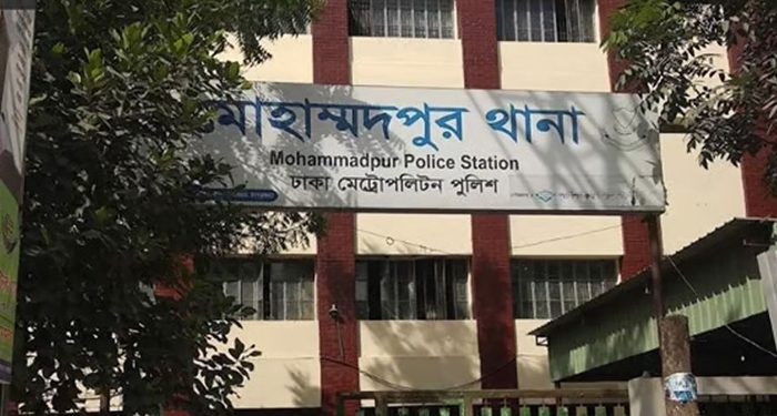 বোরকা-মাস্ক পরে সমন্বয়ককে কুপিয়ে জখম, হাসপাতালে ভর্তি