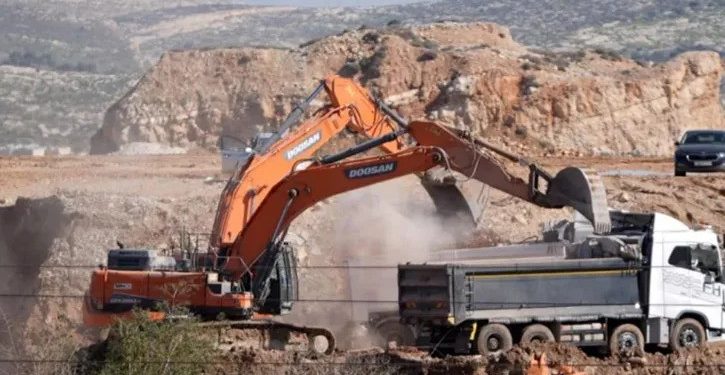 পশ্চিম তীরের বিশাল এলাকাকে রাষ্ট্রীয় সম্পত্তি ঘোষণা ইসরায়েলের