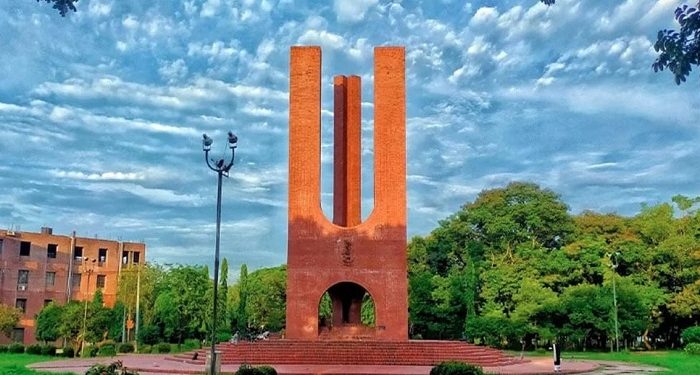 জাবি শিক্ষককে প্রাণনাশের হুমকি, স্বরাষ্ট্র মন্ত্রণালয়ে চিঠি