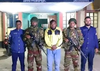 সেনাবাহিনীর যৌথ অভিযানে মাদক ব্যাবসায়ি ওনির্বাচনী সহিংসতার অভিযোগে এইচ এম শাকিল গ্রেফতার