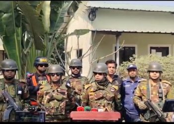 সুষ্ঠু নির্বাচন নিশ্চিত করতে কেরানীগঞ্জে যৌথ বাহিনীর মোটরসাইকেল মহড়া