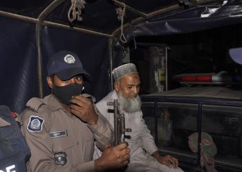 সুত্রাপুরে ভোট কেনার সময় জামায়াতের নায়েবে আমির আটক, দুই দিনের কারাদণ্ড