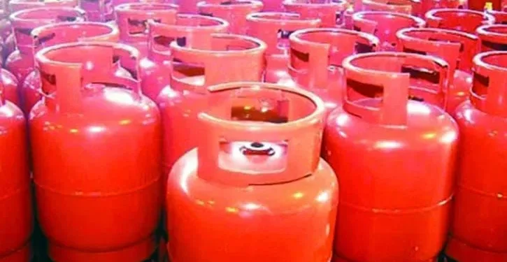 দাম কমল এলপি গ্যাসের