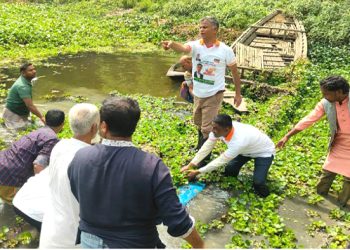 বেলকুচিতে খাল পরিষ্কার কর্মসূচির উদ্বোধন করলেন এমপি আলীম