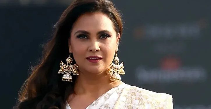 ‘বিস্ফোরণের শব্দে আমাদের বাড়িঘর কেঁপে উঠছে’