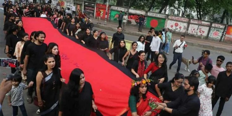কালরাত্রি স্মরণে প্রাচ্যনাটের ‘লালযাত্রা’ অনুষ্ঠিত