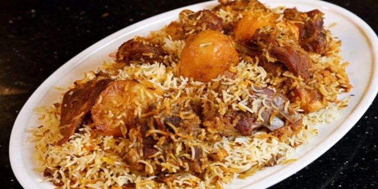 ঈদের খাবার : যেভাবে রান্না করবেন মজার স্বাদের কাচ্চি বিরিয়ানি