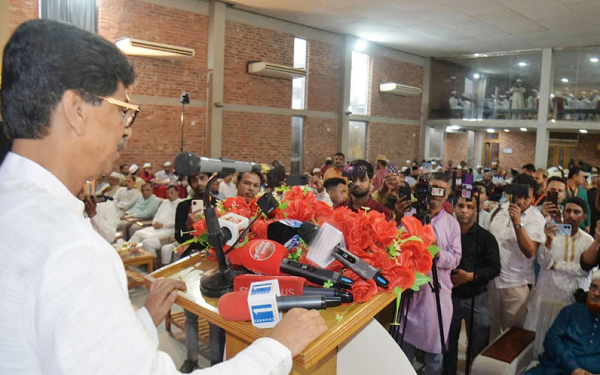 দেশের মানুষ সুশাসিত ও সুন্দর বাংলাদেশ দেখতে চায়: কৃষিমন্ত্রী
