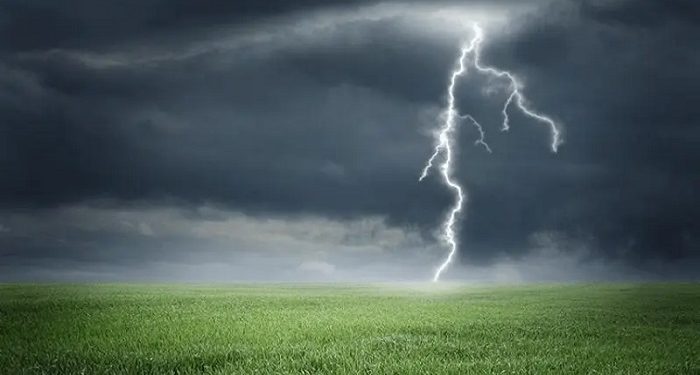 গাইবান্ধায় বজ্রপাতে দুই উপজেলায় শিশুসহ ৪ জনের মৃত্যু