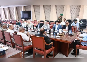 সংবাদপত্রের স্বাধীনতার প্রতি সরকারের দৃঢ় অবস্থান ব্যক্ত করলেন প্রধানমন্ত্রী