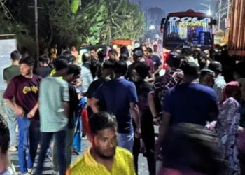 খুলনায় বাস-মোটরসাইকেল সংঘর্ষে স্বামী-স্ত্রী নিহত