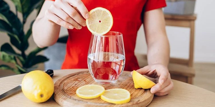 লেবু পানি কি কিডনিতে পাথর হওয়ার ঝুঁকি কমাতে পারে?