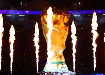 প্রথমবারের মতো বিশ্বকাপ ফাইনালে ‘হাফ টাইম শো’র ঘোষণা ফিফার