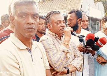 বাংলাদেশ জাতীয় জাদুঘর ও “জুলাই গণঅভ্যুত্থান স্মৃতি জাদুঘর”-এ দুর্নীতি ও রাষ্ট্রীয় সম্পদ লুটপাটের অভিযোগে মানববন্ধন, ব্যানার ছিনিয়ে নেওয়ার ঘটনার নিন্দা ও কঠোর তদন্ত-দাবি
