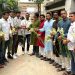 জবিতে নবীন শিক্ষার্থীদের ফুল দিয়ে বরণ করল ছাত্রদল