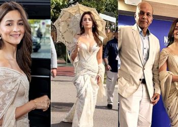 কানে ছাতা হাতে ভাইরাল আলিয়া