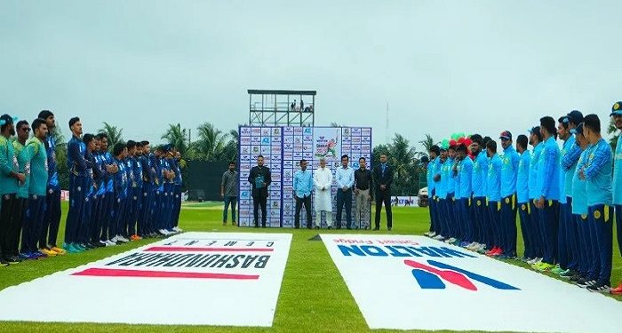 চ্যাম্পিয়ন আবাহনীকে হারিয়ে ঢাকা লেপার্ডসের চমক