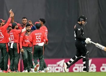 ৬ উইকেটে হেরে সিরিজ হাতছাড়া করলো বাংলাদেশ