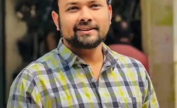 সাংবাদিককে মারধরের অভিযোগে মনোহরদীতে যুবদল নেতাকে শোকজ