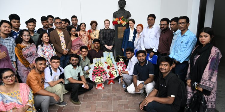 ঢাকা বিশ্ববিদ্যালয়ে পুশকিন দিবস ও রুশ ভাষা দিবস উদযাপন করেছে রাশিয়ান হাউস ইন ঢাকা