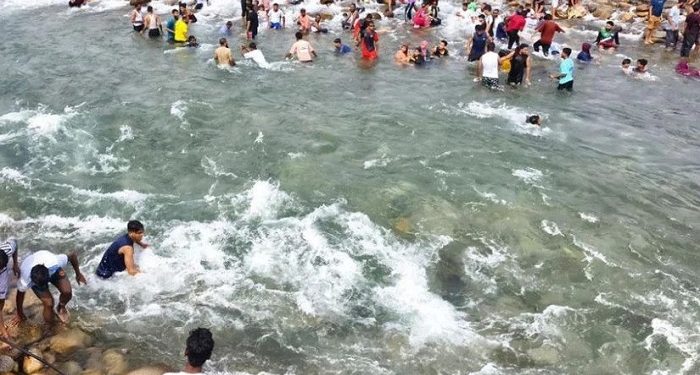 সাদাপাথরের পর্যটকদের প্রতি নির্দেশনা