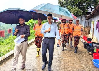 রাঙ্গামাটিতে পাহাড় ধসের ঝুঁকি মোকাবেলায় মাইকিং ও সতর্কবার্তা