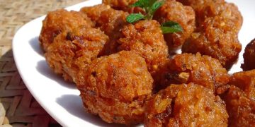 বাসি ভাত দিয়ে পাকোড়া বানাবেন যেভাবে