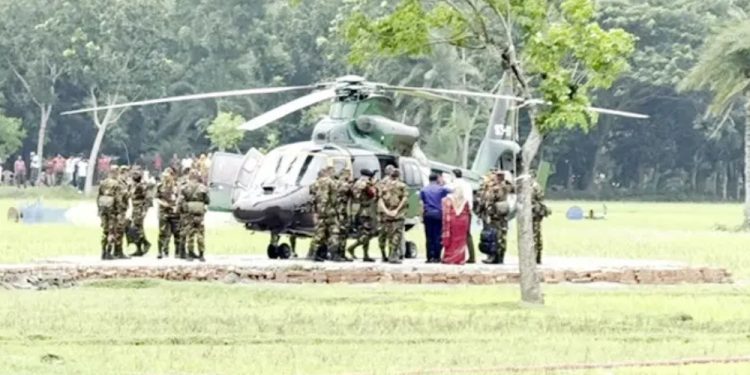 ঝিনাইদহে সেনাবাহিনীর গ্রীষ্মকালীন মহড়া পরিদর্শন করলেন সেনাপ্রধান