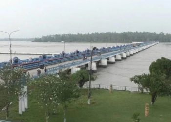 তিস্তার পানি বিপৎসীমার ওপরে, স্বল্পমেয়াদী বন্যার শঙ্কা