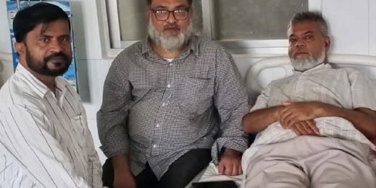 অসুস্থ এনডিপি মহাসচিবের শয্যা পাশে ন্যাপ মহাসচিব