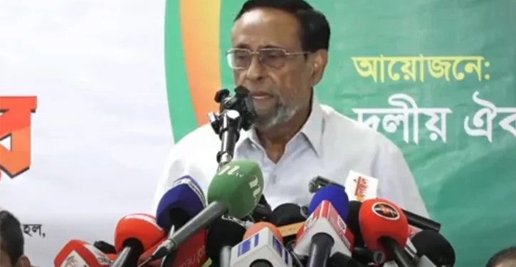 ঢাকার বাইরে রাত্রিযাপন না করতে প্রধানমন্ত্রীকে পরামর্শ কর্নেল অলির