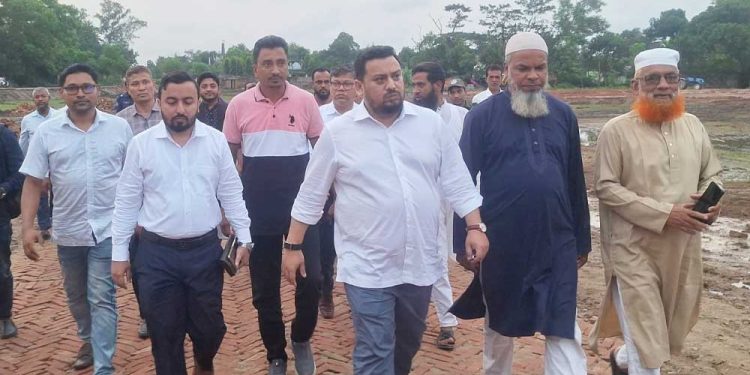প্রধানমন্ত্রীর চট্টগ্রাম সফরের প্রস্তুতি ও হেলিপ্যাড পরিদর্শনে ভূমি প্রতিমন্ত্রী