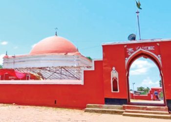উপমহাদেশের প্রভাবশালী ১০ সুফি সাধক