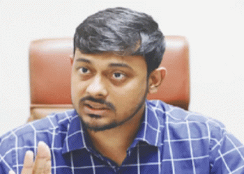 চাঁদপুরে নাসীরুদ্দীন পাটওয়ারীকে অবাঞ্ছিত ঘোষণা