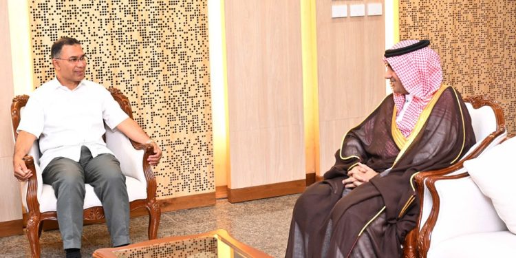 প্রধানমন্ত্রীকে সৌদি সফরের আমন্ত্রণ ক্রাউন প্রিন্স সালমানের