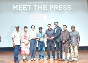 রাশিয়ার সর্বোচ্চ পর্বতশৃঙ্গ মাউন্ট এলব্রুসে উড়বে বাংলাদেশের পতাকা