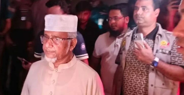 এমপি গাজী নজরুল ও তার প্রথম স্ত্রী পুলিশ হেফাজতে