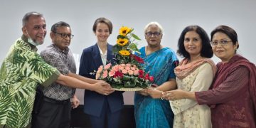যৌথভাবে স্বাস্থ্যসেবার ভবিষ্যৎ গড়া: রাশিয়ার চিকিৎসা শিক্ষার অন্বেষণ